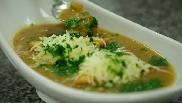 SOPA DE CEBOLLAS min